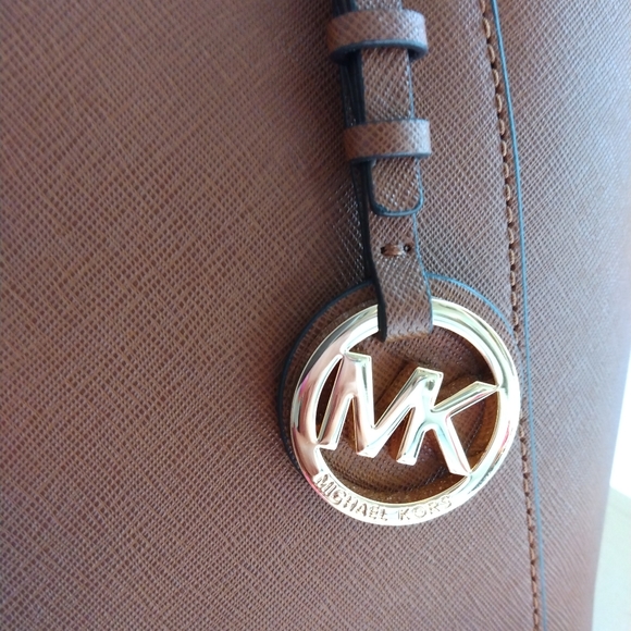 Michael kors Jet Set Luggage Tote - Picture 6 of 6